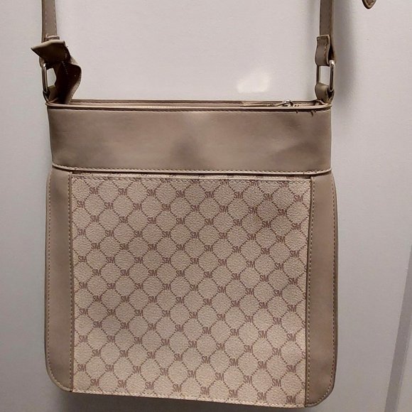 3 For $30/STEVE MADDEN Crossbody Bag - Picture 4 of 11
